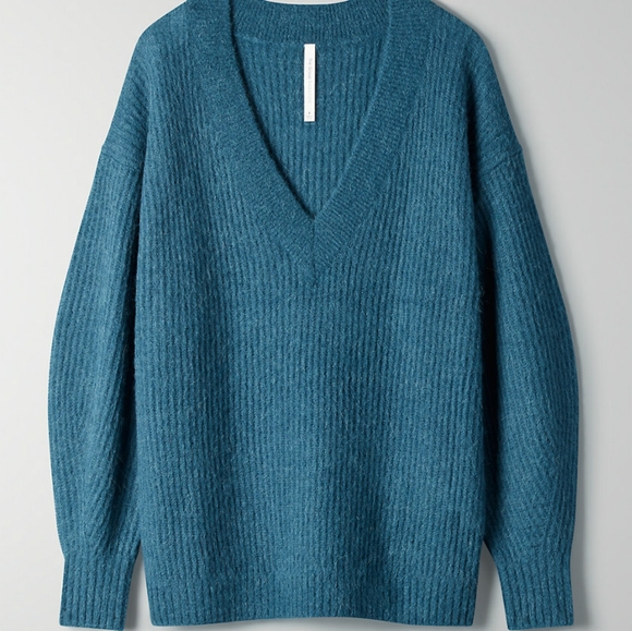 Aritzia wool sweater v-neck - Picture 4 of 6
